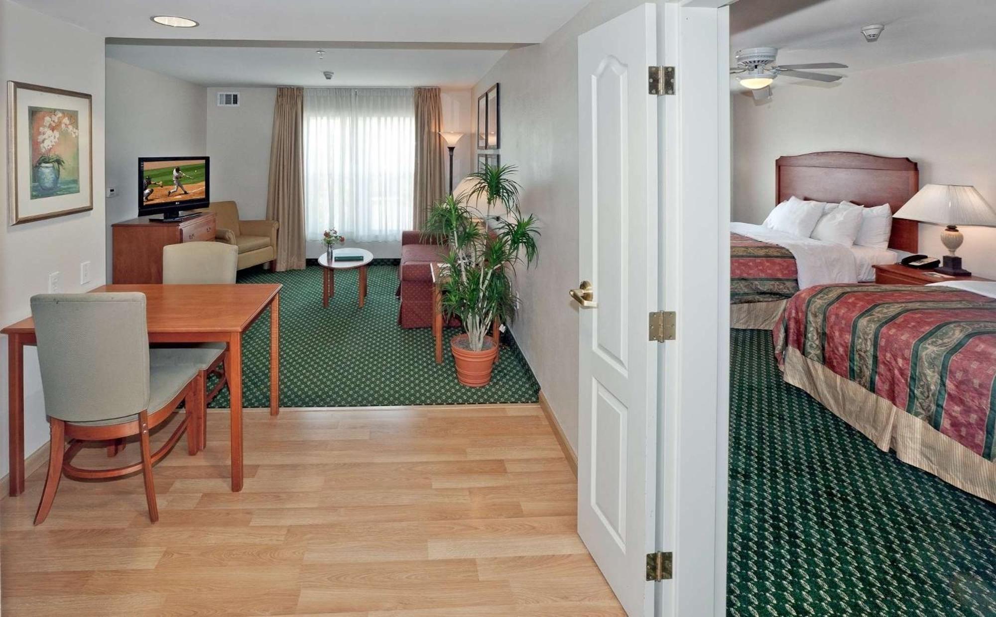 Homewood Suites By Hilton Ontario Rancho Cucamonga Εξωτερικό φωτογραφία