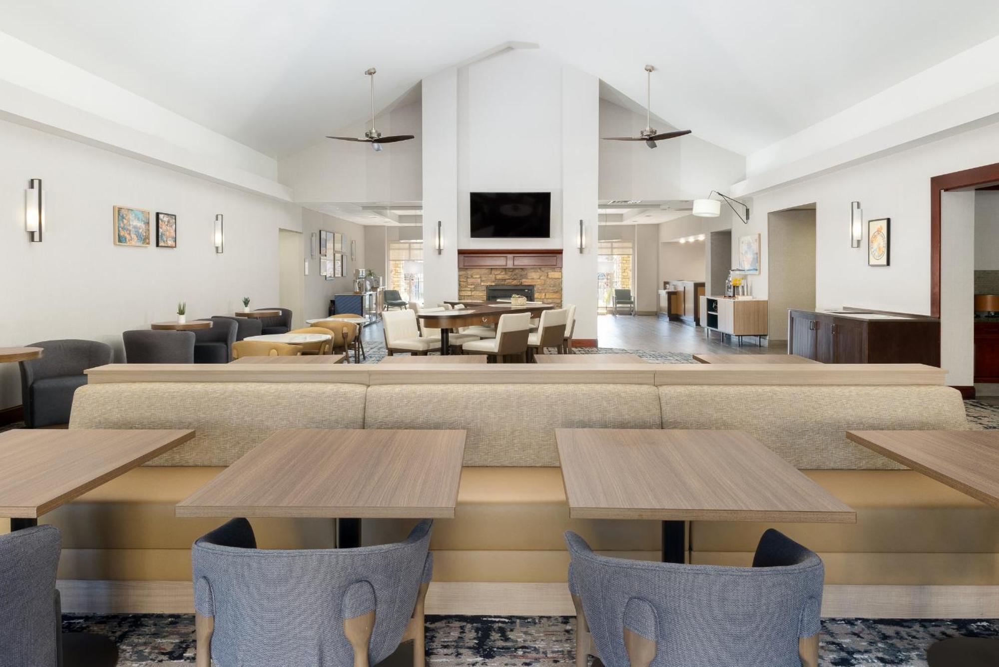 Homewood Suites By Hilton Ontario Rancho Cucamonga Εξωτερικό φωτογραφία